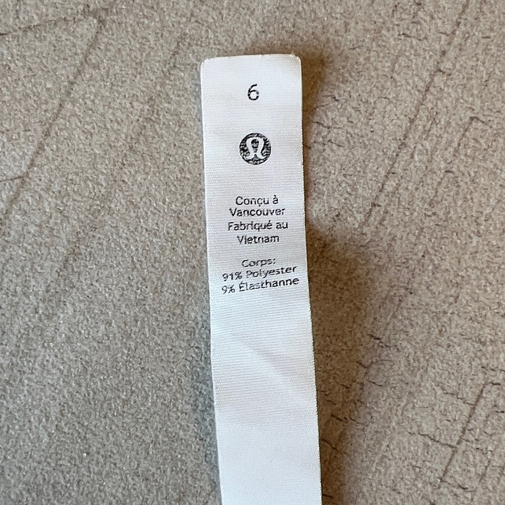 lululemon bundle t shirts, cardigan, jogger - Picture 10 of 12